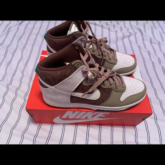 nike light chocolate dunks